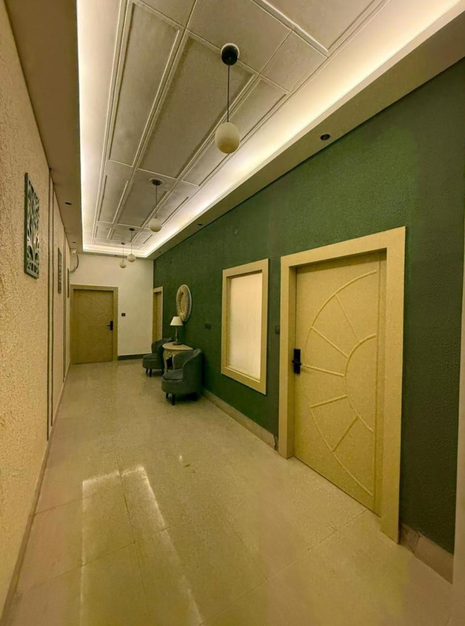 Divine Hotel Karnāl Екстериор снимка
